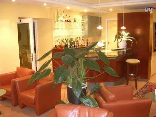 Auberge Saint Thegonnec Hotel